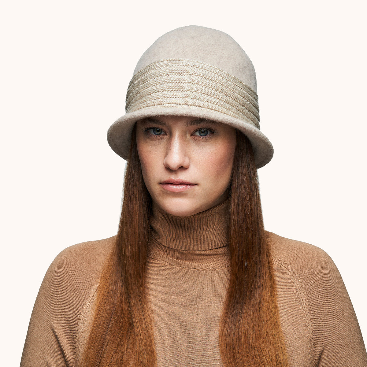 CLARA - SOFT WOOL CLOCHE