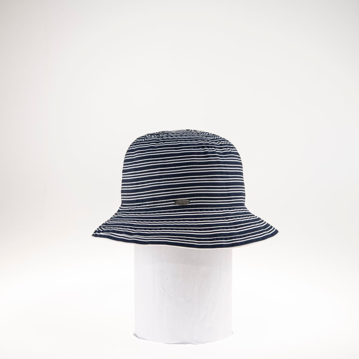 BRIZO CLOCHE HAT IN FABRIC