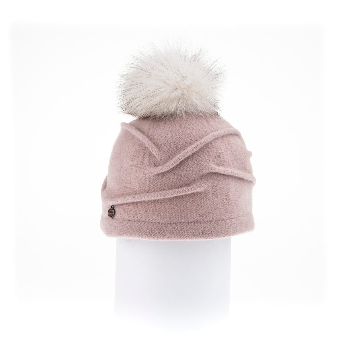 CLARETA - ORMOS PLEATED BEANIE WITH UPCYCLED FUR POM