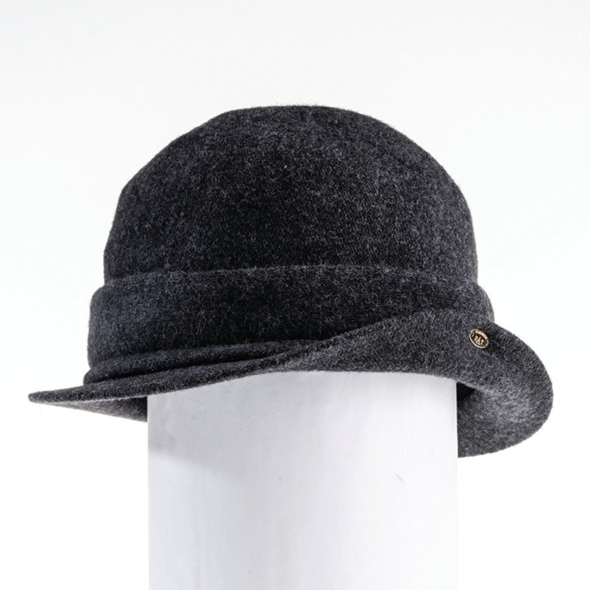 OKENA - ORMOS CLOCHE HAT WITH SIDE RISE