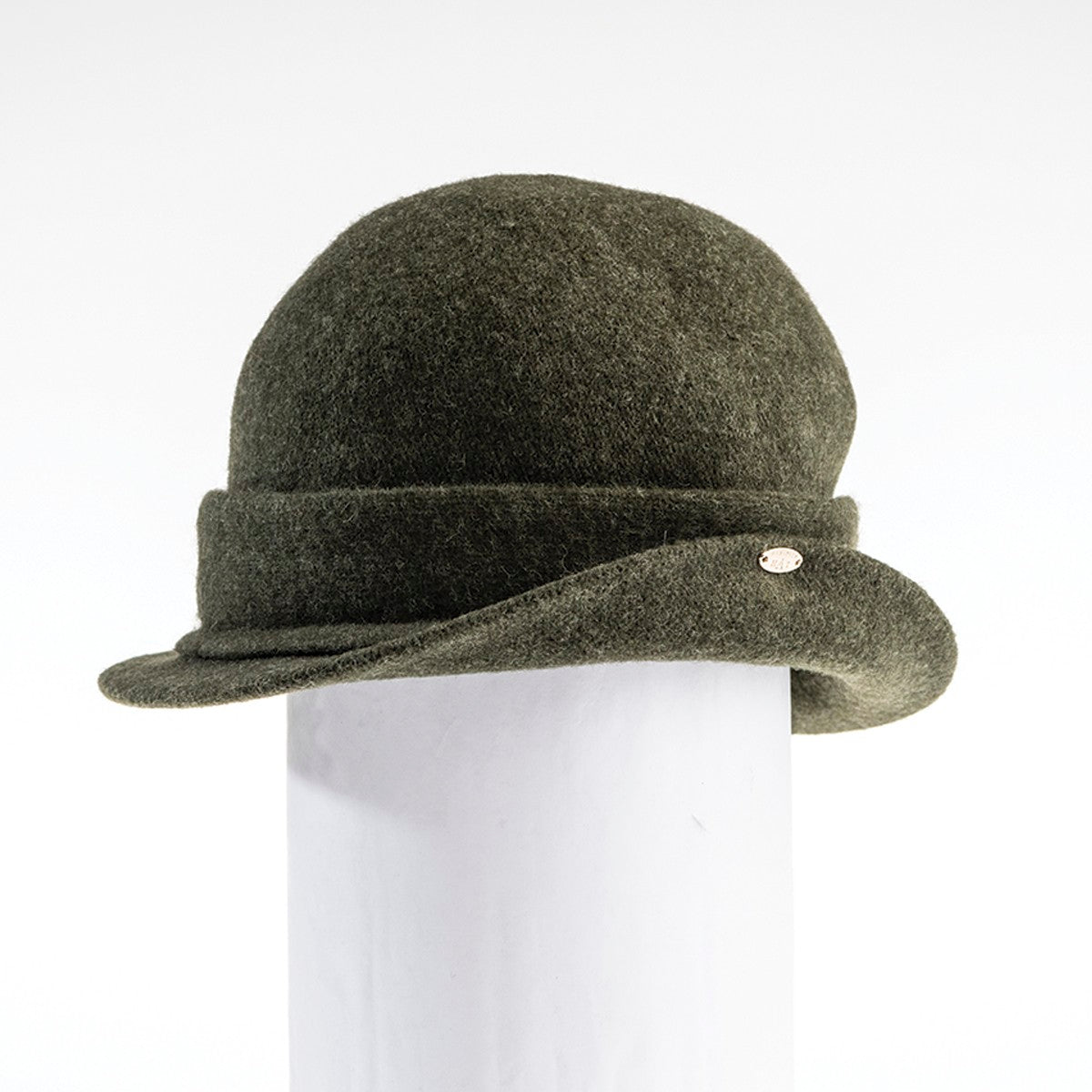 OKENA - ORMOS CLOCHE HAT WITH SIDE RISE