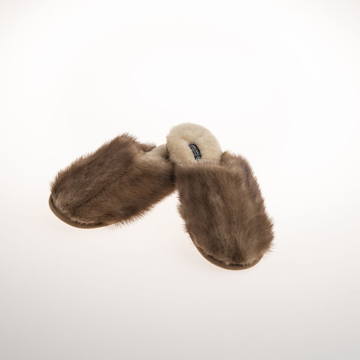 CLASSIC MINK SLIPPERS IN UPCYCLED FUR - LADIES GOLF  2400 LIGHT MINK 10  