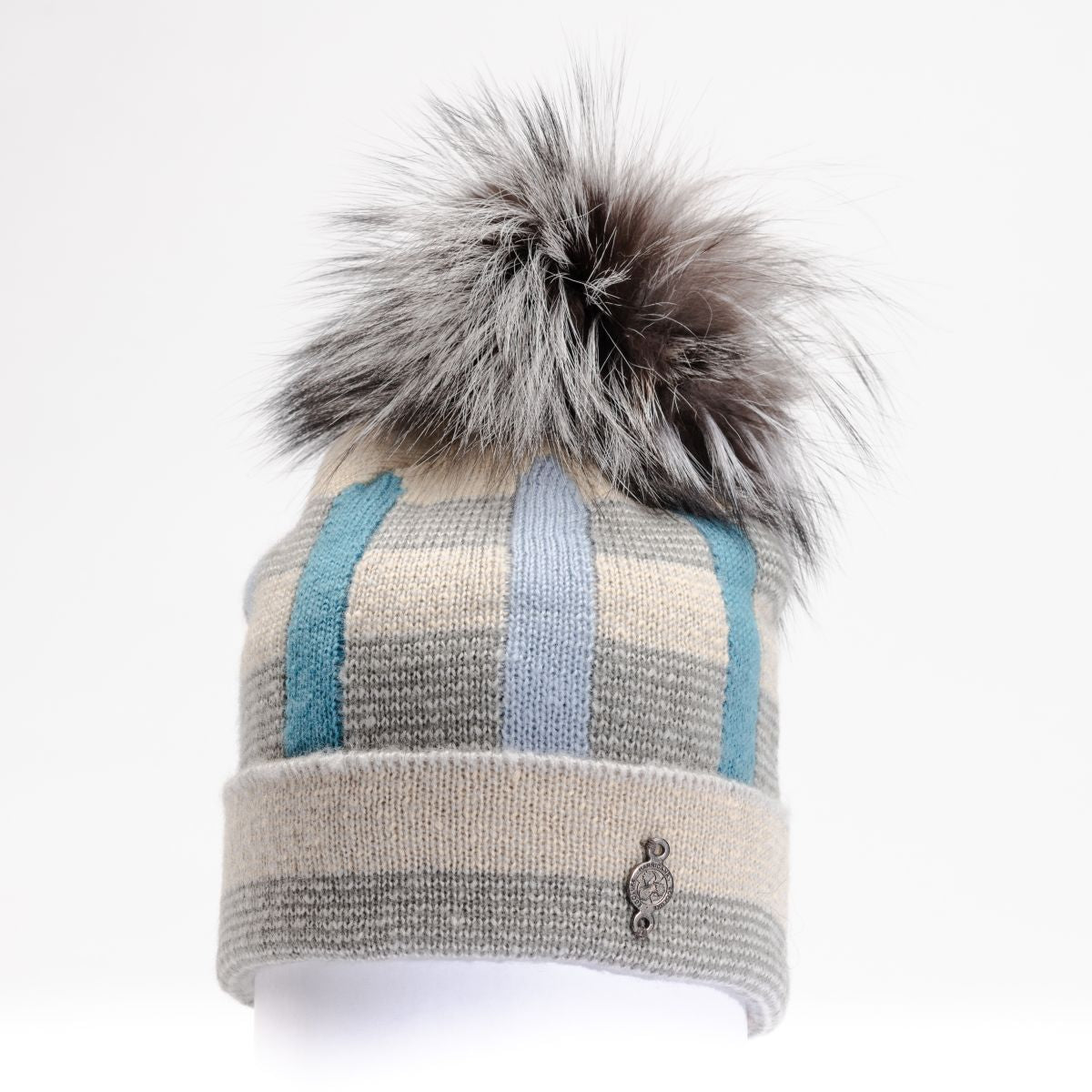 BEKI - PLAID BEANIE W UPCYCLED FUR POM